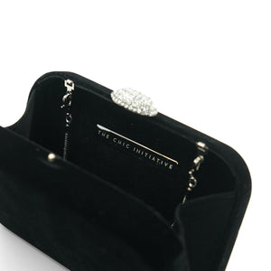 Sienna Velvet Clutch (Black)